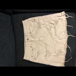 American Eagle White Denim Skirt